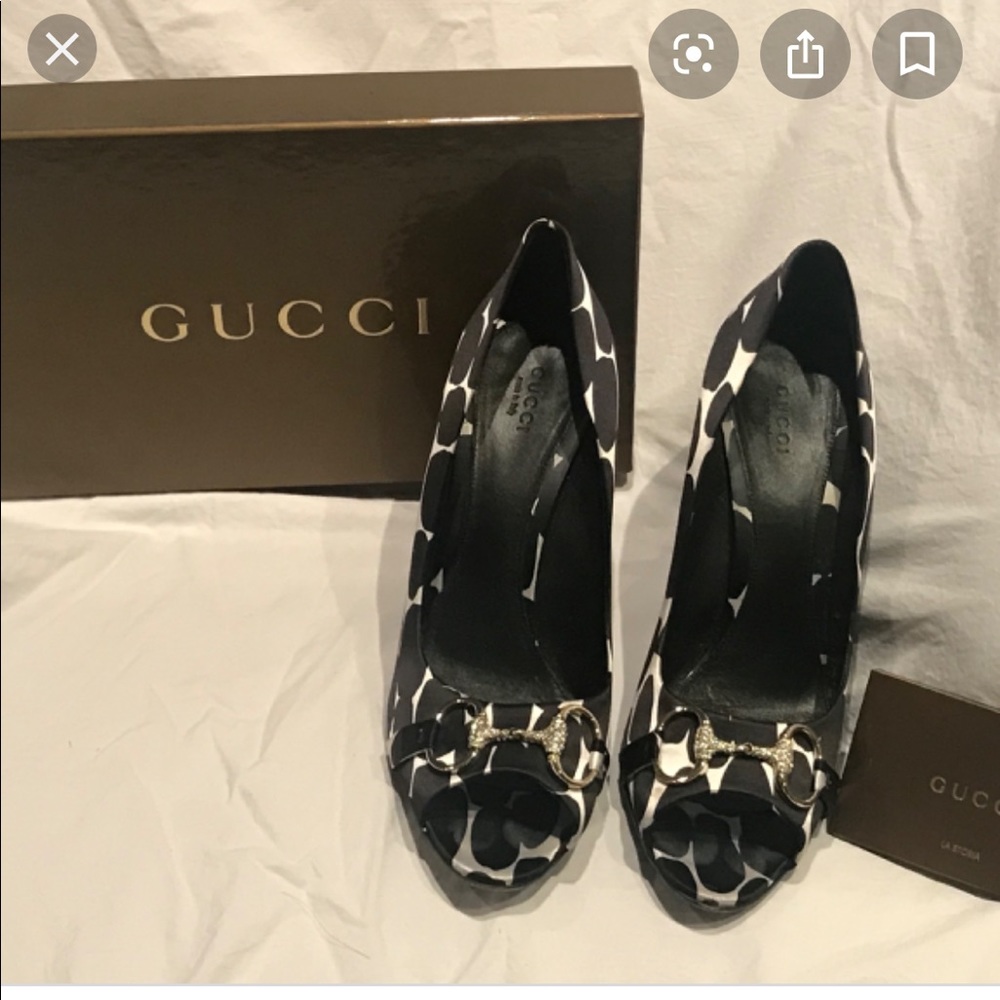 Gucci Hollywood stilettos size 9 black and white